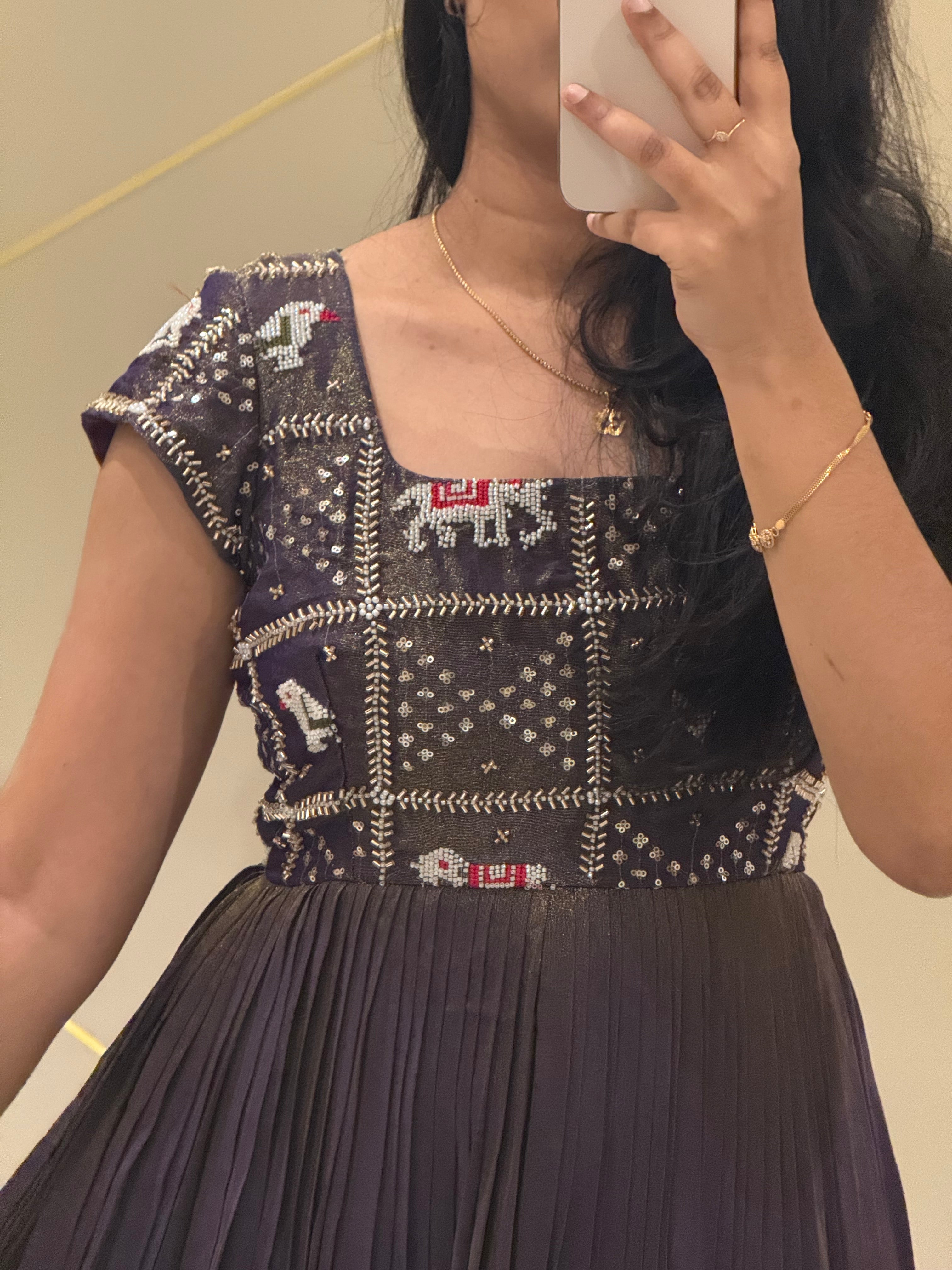 Kriti -Navy