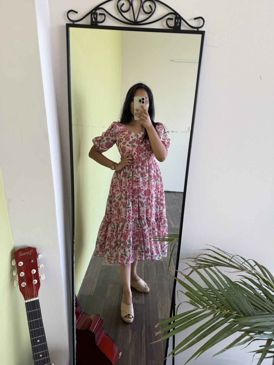 Pink paisley